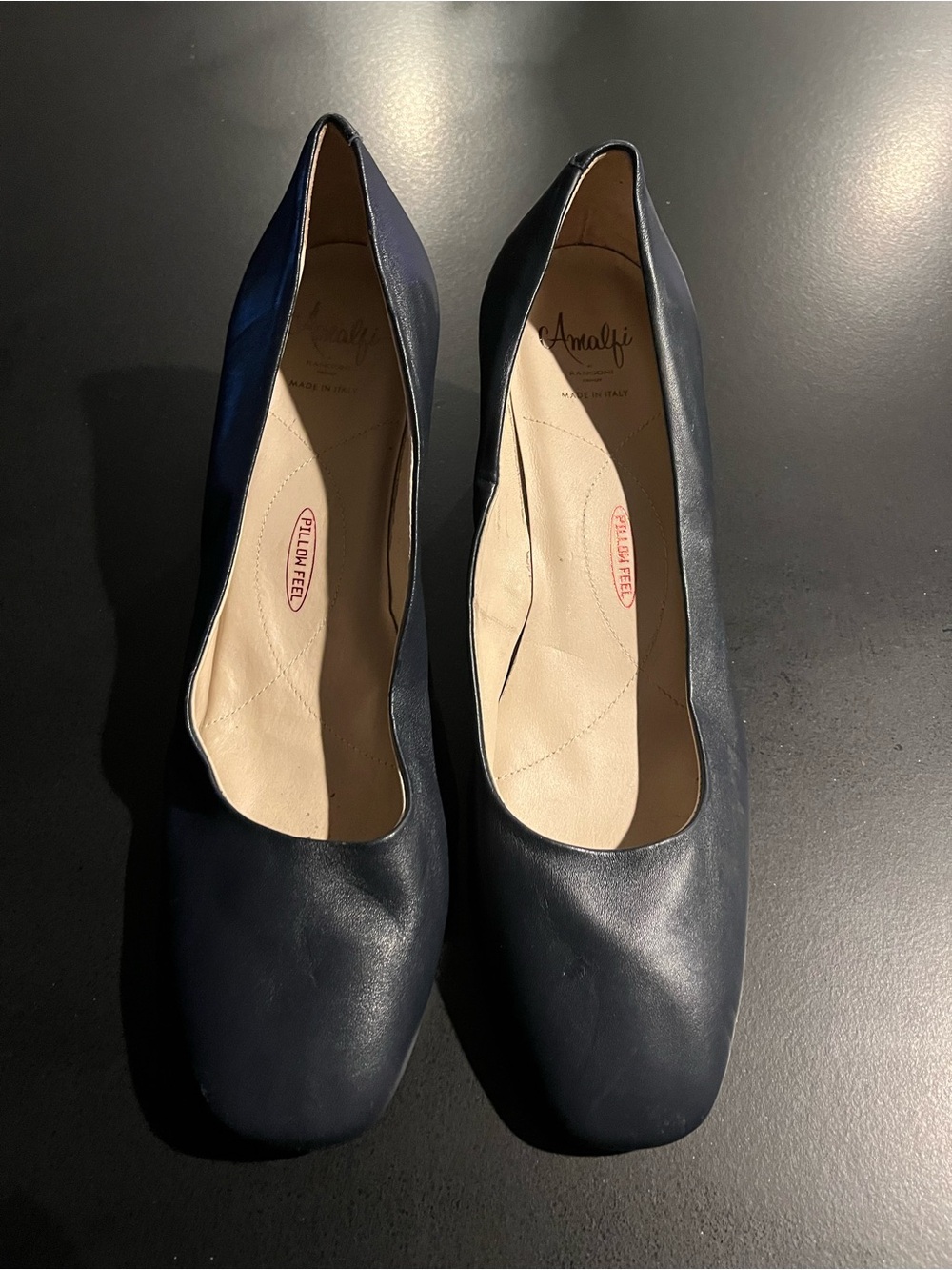 Amalfi Navy Leather Square-Toe Kitten Pillow Feel Heels Size 12.5M